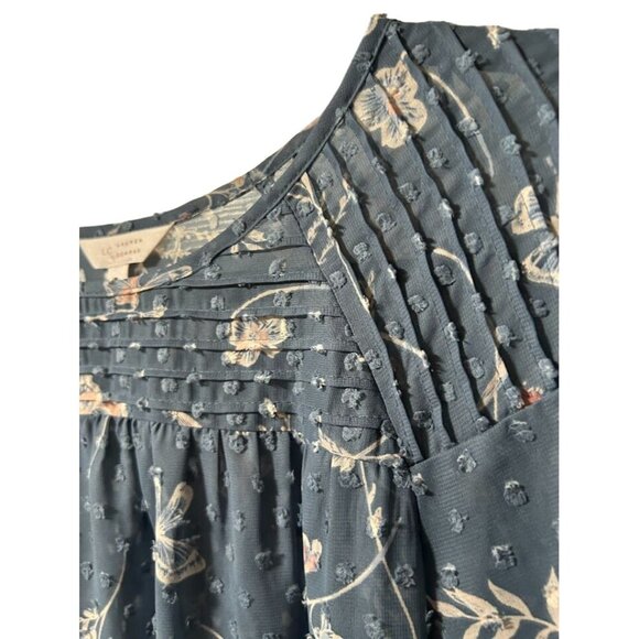 Lauren Conrad XS Floral Print‎ Blouse With 3/4 Sleeves & Pleated Design - Picture 5 of 7